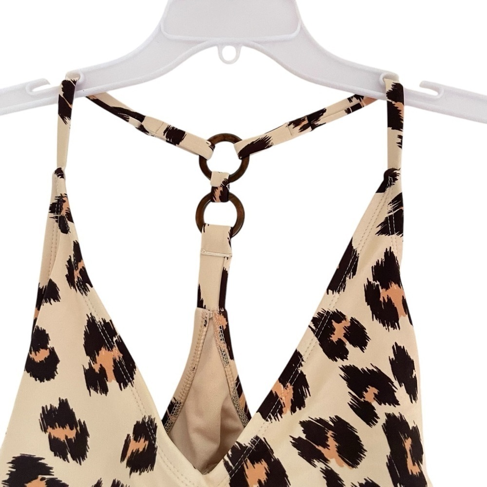 Kona Sol Swimwear
Animal Print One
Piece Swimsuit
Cream Tan Brown
Medium Leopard - Picture 9 of 16